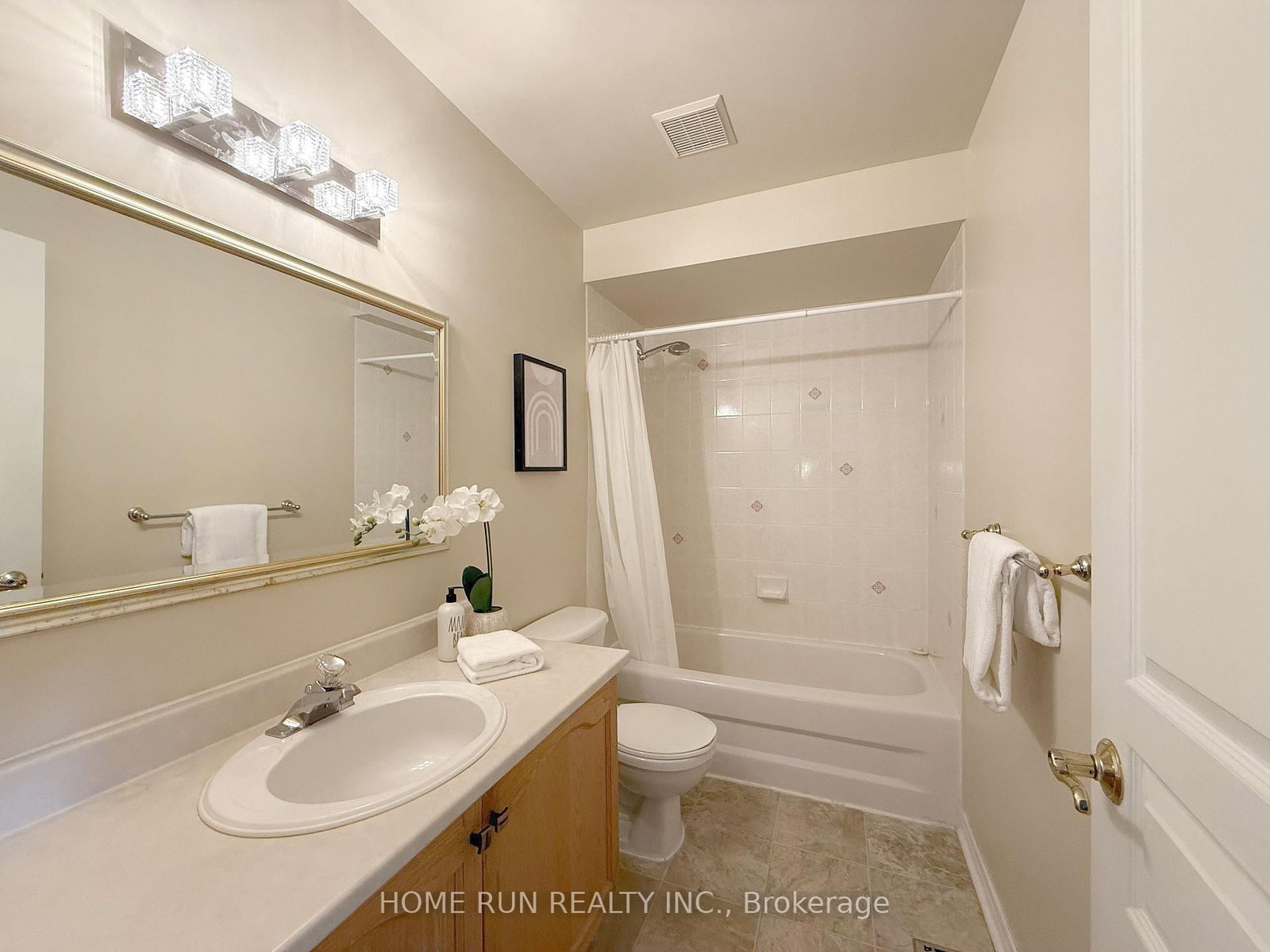 4354 Wildmint Square • Ottawa, ON photo 28