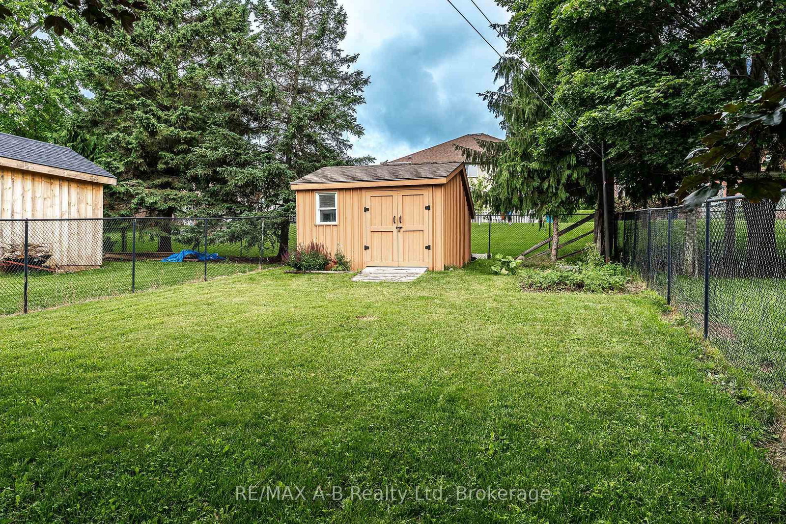 81 Southvale Road • St. Marys, ON photo 42
