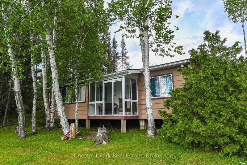 37 Willards Lane, Parry Sound Remote Area