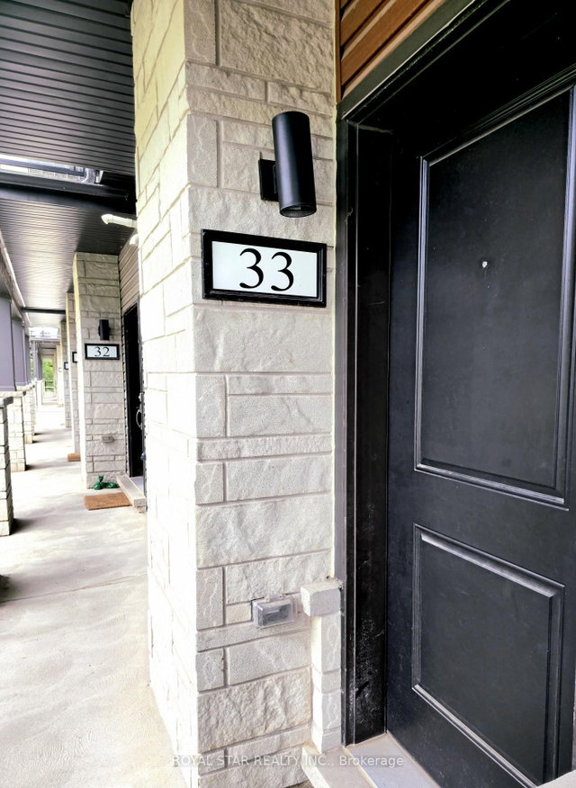 33 - 2 Willow Street