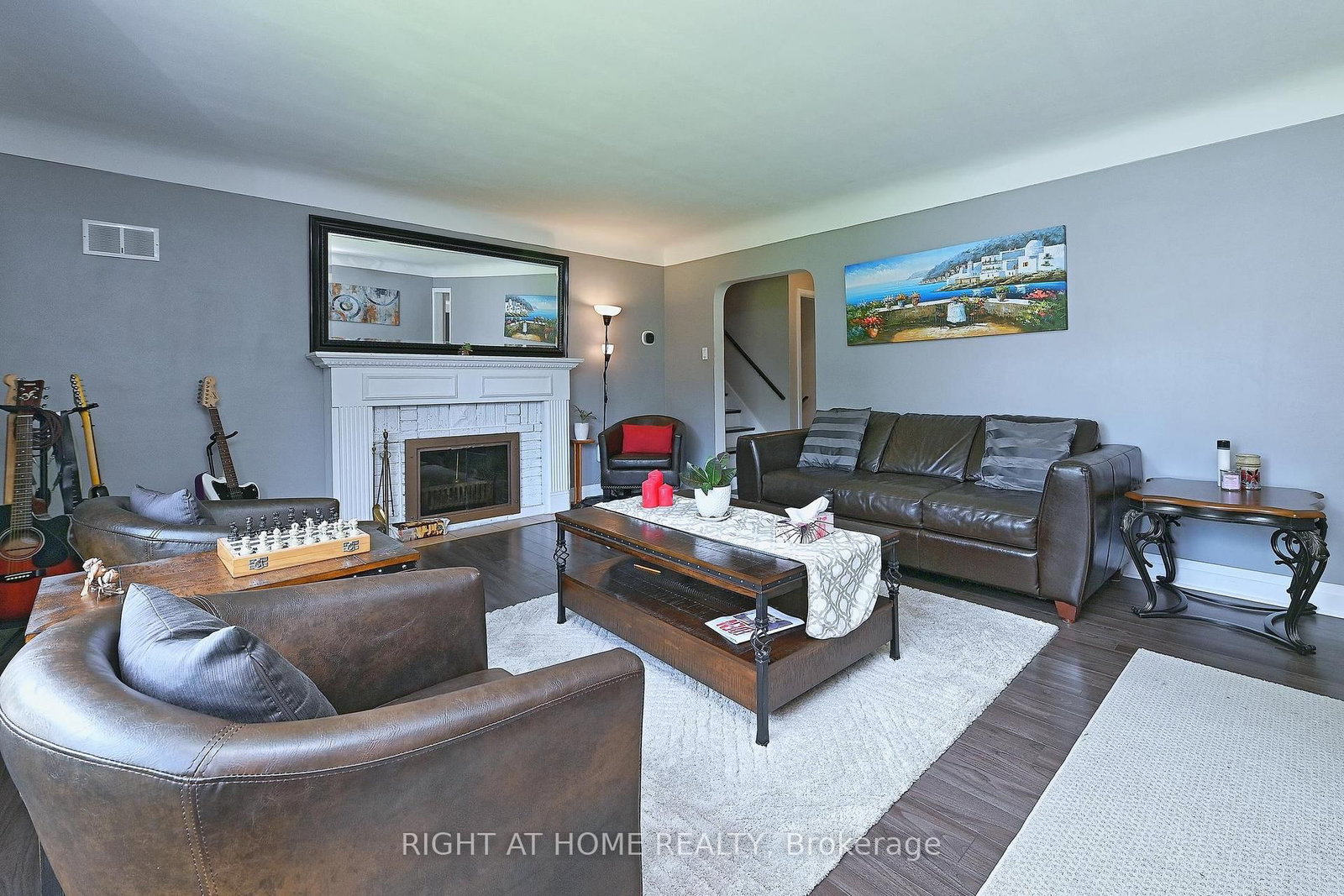 446 Geneva Street • St. Catharines, ON photo 16