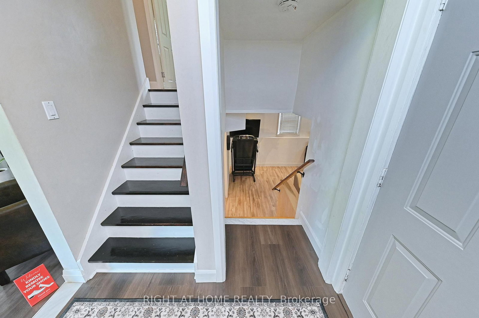 446 Geneva Street • St. Catharines, ON photo 31