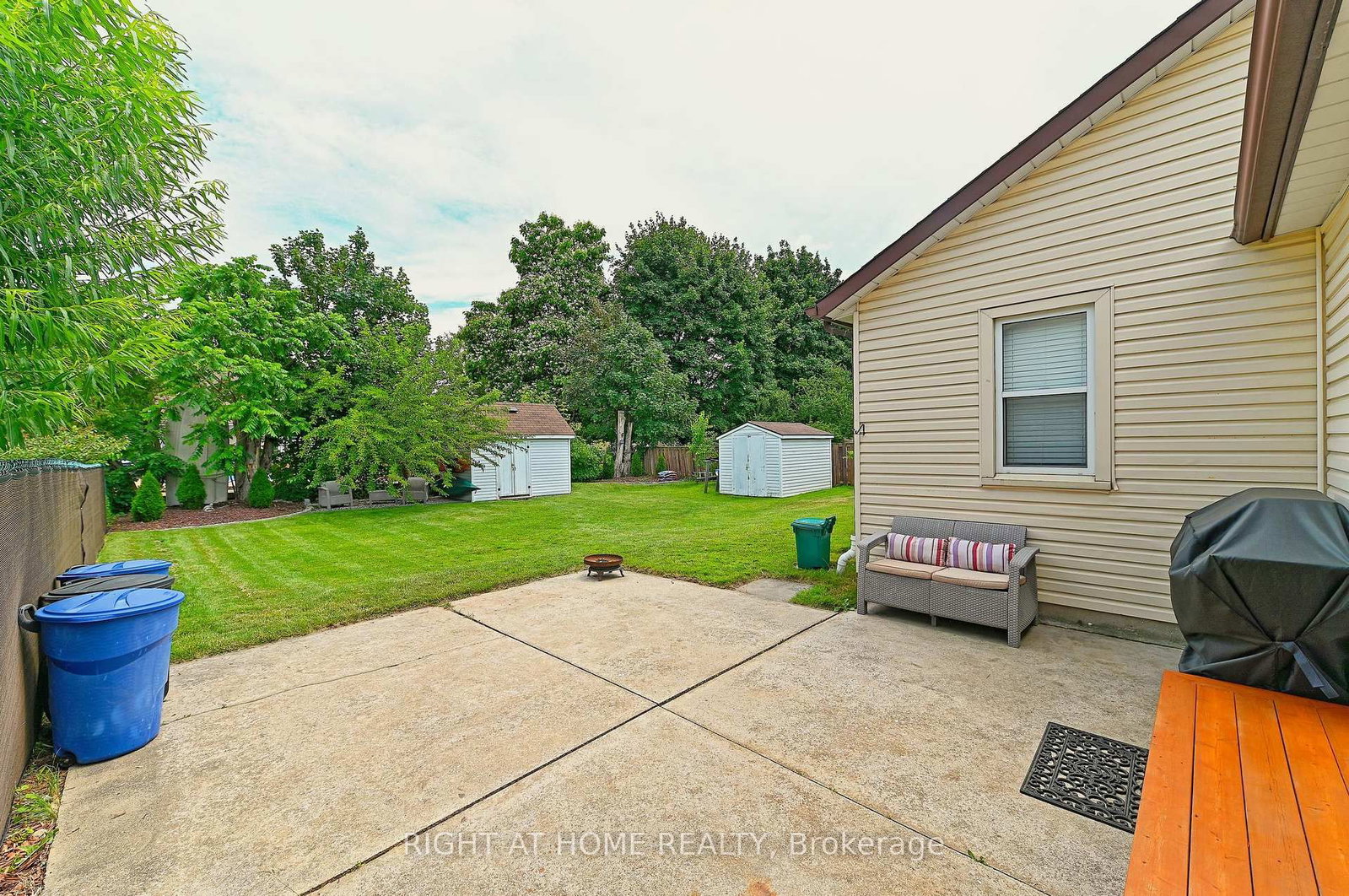 446 Geneva Street • St. Catharines, ON photo 45