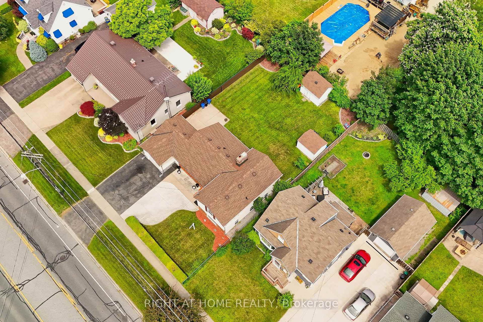446 Geneva Street • St. Catharines, ON photo 7