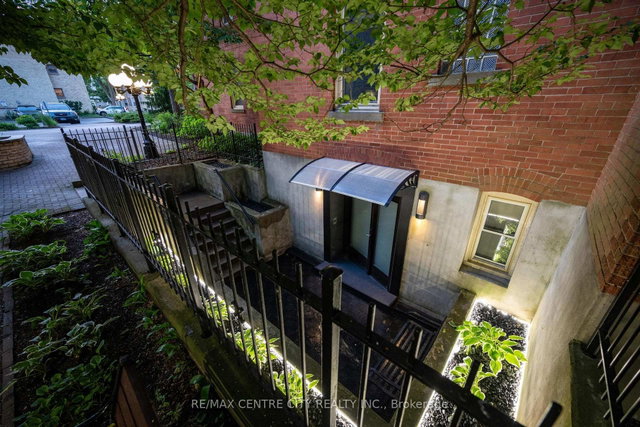 1 - 280 Queens Avenue S