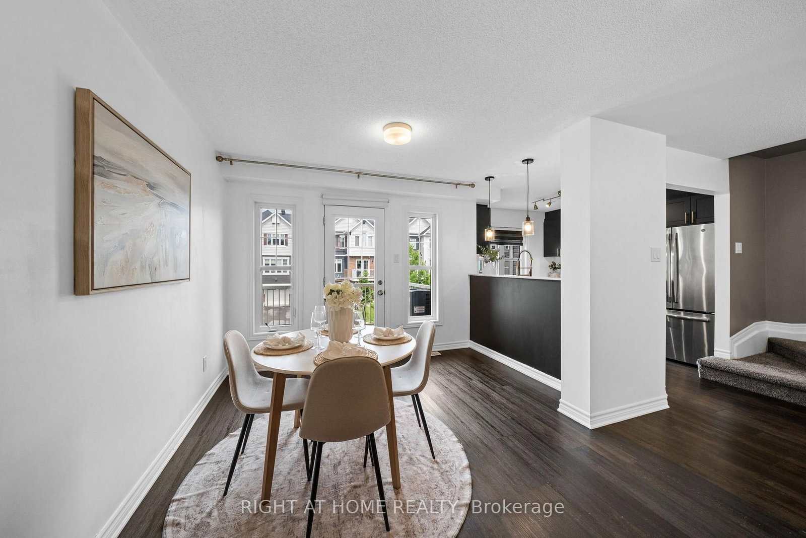 403 GERARDIA Lane • Ottawa, ON photo 12