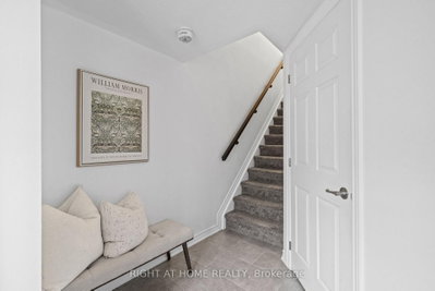 403 GERARDIA Lane • Ottawa, ON photo 3