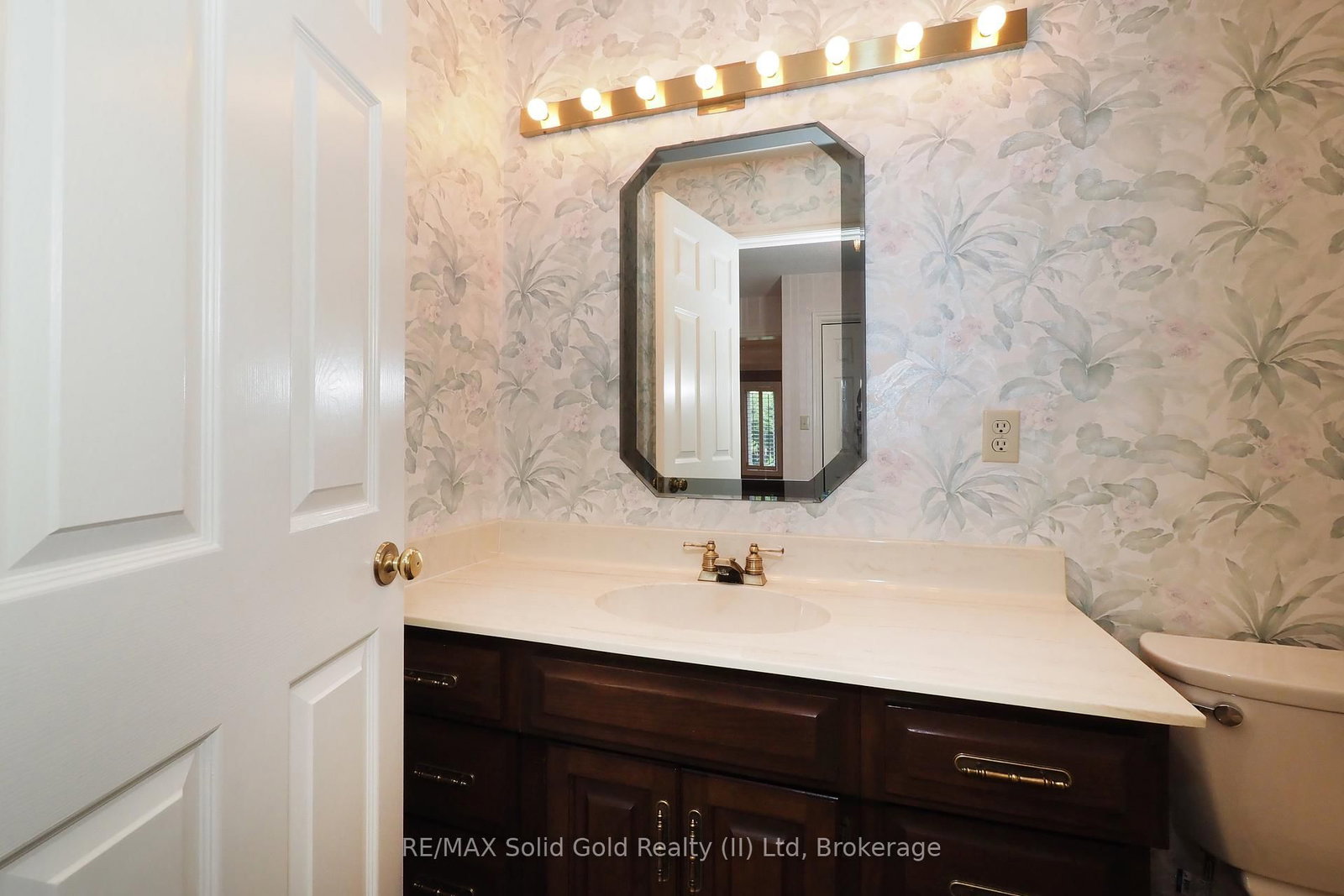 405 Glasgow Street • #4 • Kitchener, ON photo 19