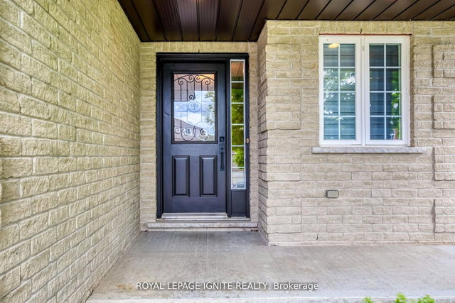 64 Templewood Drive
