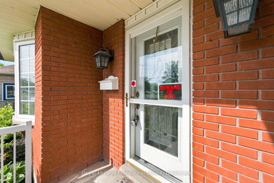 126 Angeline Street S • Kawartha Lakes, ON photo 3