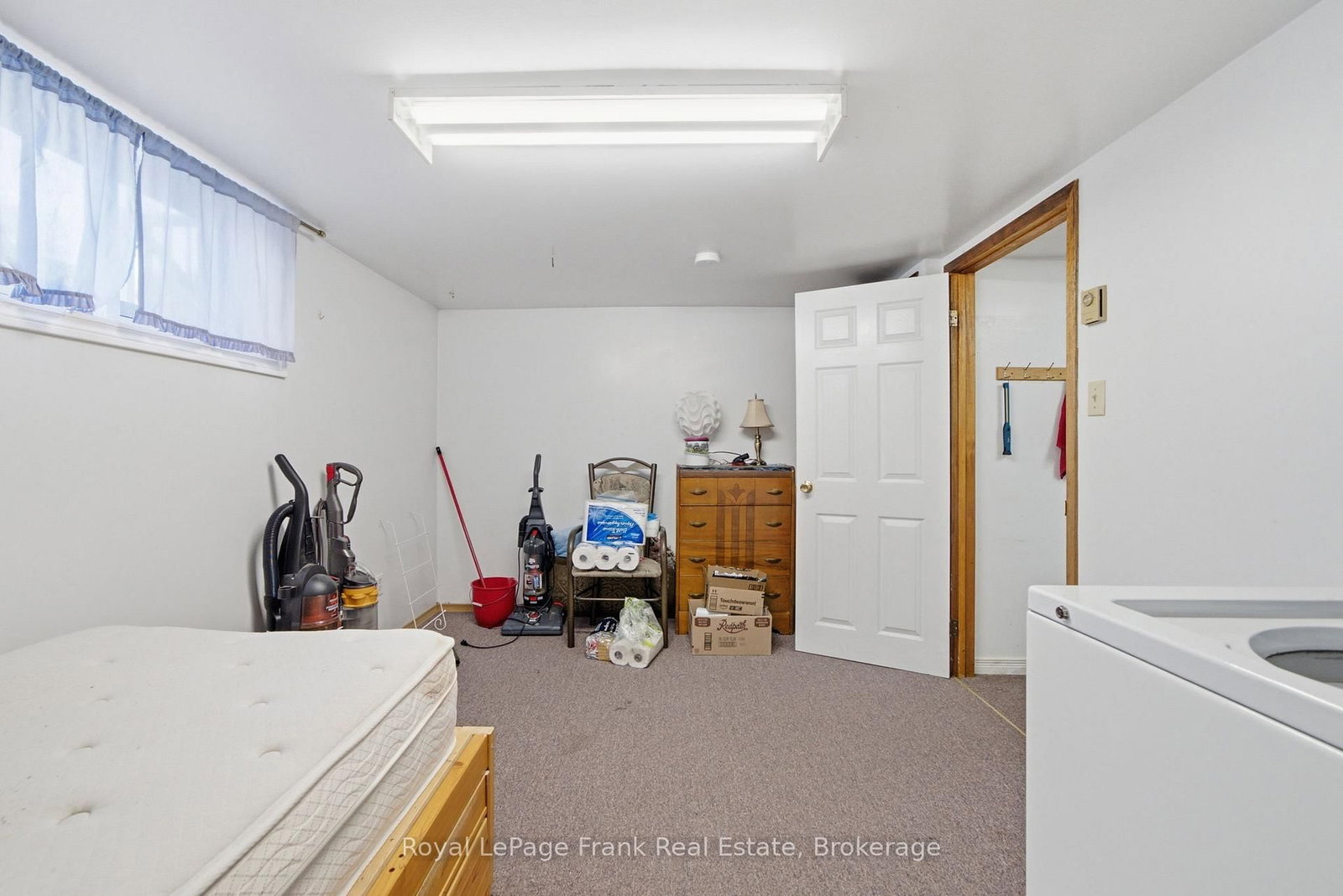126 Angeline Street S • Kawartha Lakes, ON photo 36