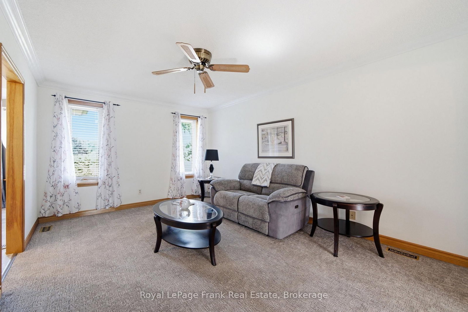 126 Angeline Street S • Kawartha Lakes, ON photo 8