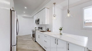 85 Albany Avenue