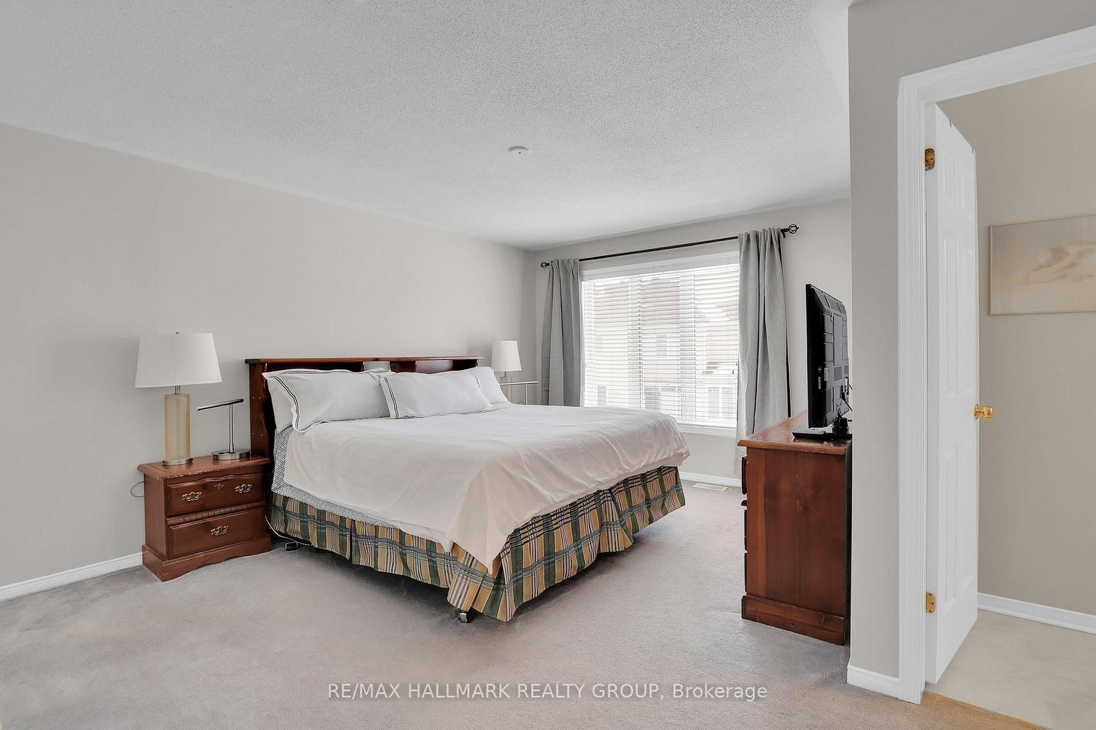 634 Aquaview Drive • Ottawa, ON photo 12