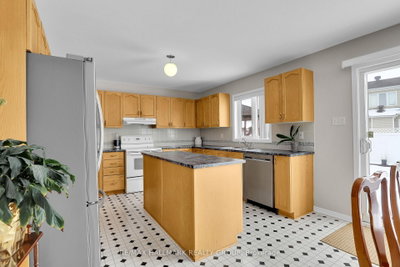 634 Aquaview Drive • Ottawa, ON photo 5