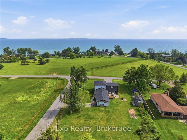 27 Greenway Circle