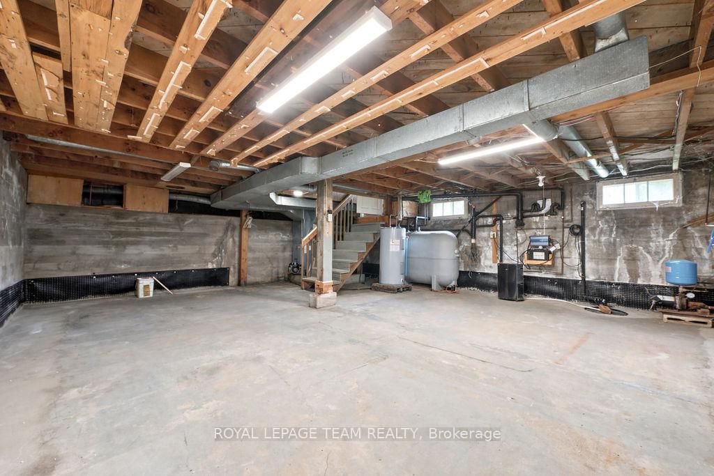 90 Mill Street • Killaloe, ON photo 36
