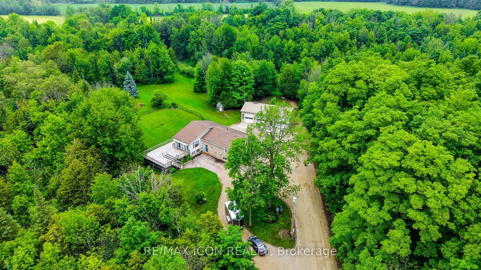 7298 8 Side Road W • Wellington North, ON photo 41