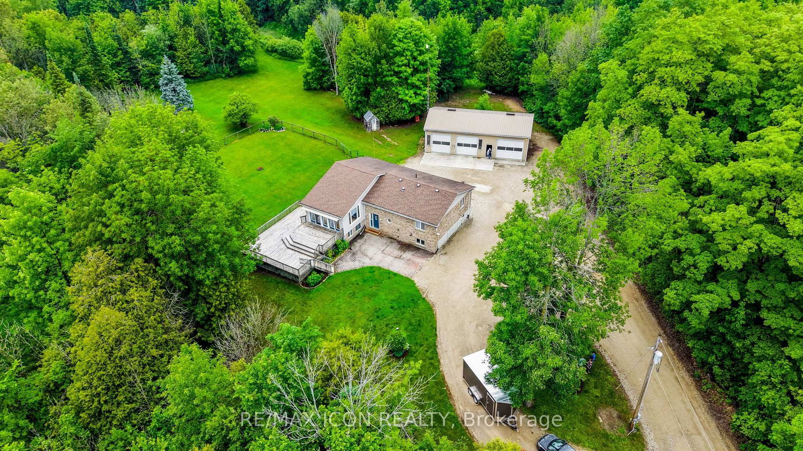 7298 8 Side Road W • Wellington North, ON photo 47