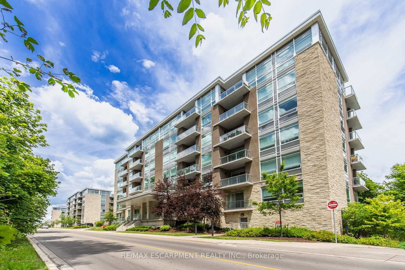 home for sale on 506-479 Charlton Avenue E