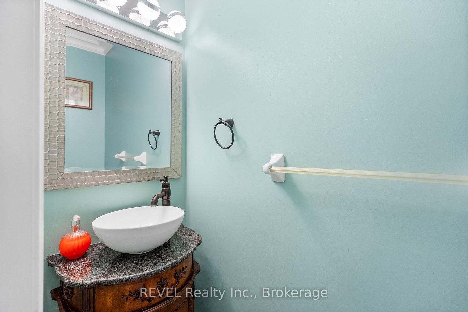 8892 KUDLAC Street • Niagara Falls, ON photo 21
