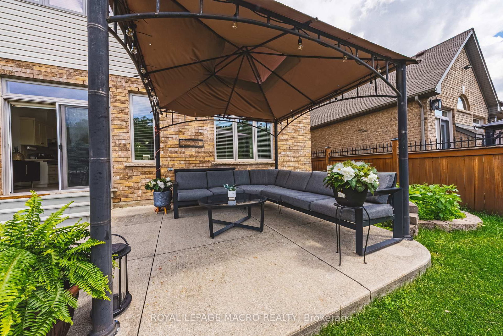 20 Degrow Crescent • Hamilton, ON photo 38