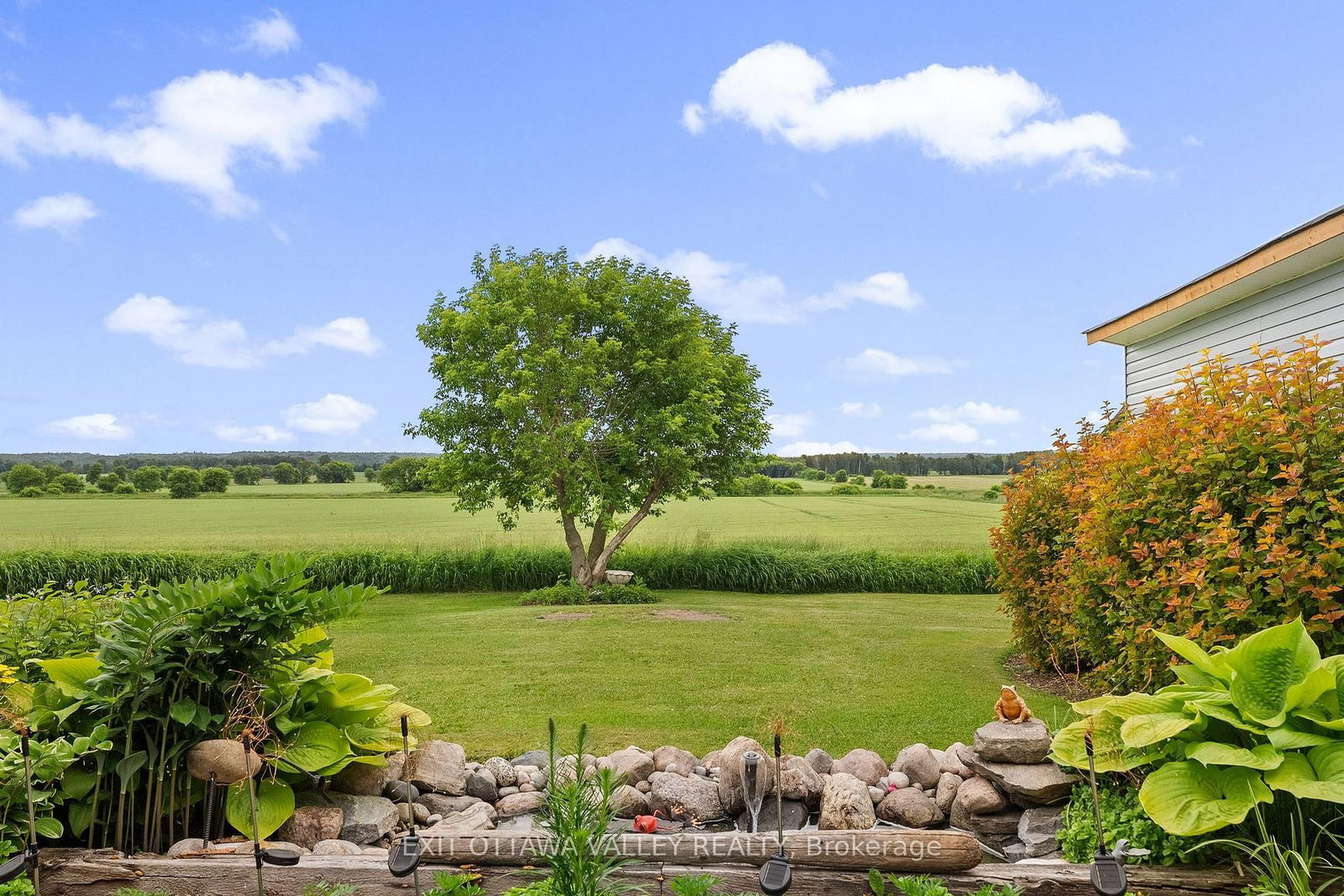 1922 Kerr Line Road • Foresters Falls, ON photo 36
