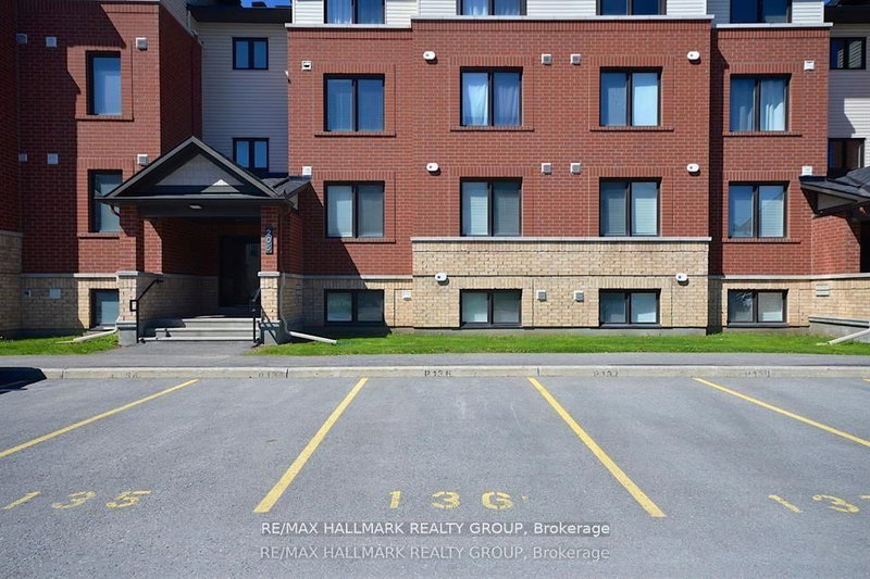 2 - 205 BLUESTONE Private