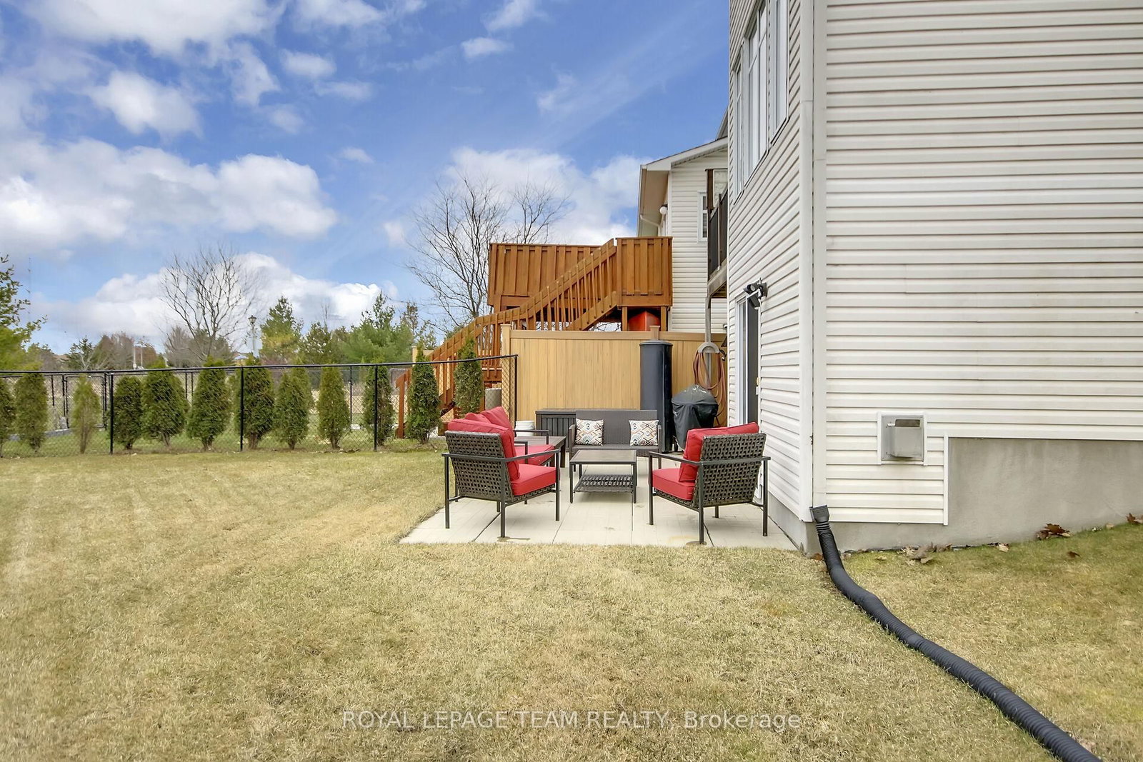 2136 Bergamot Circle • Ottawa, ON photo 38