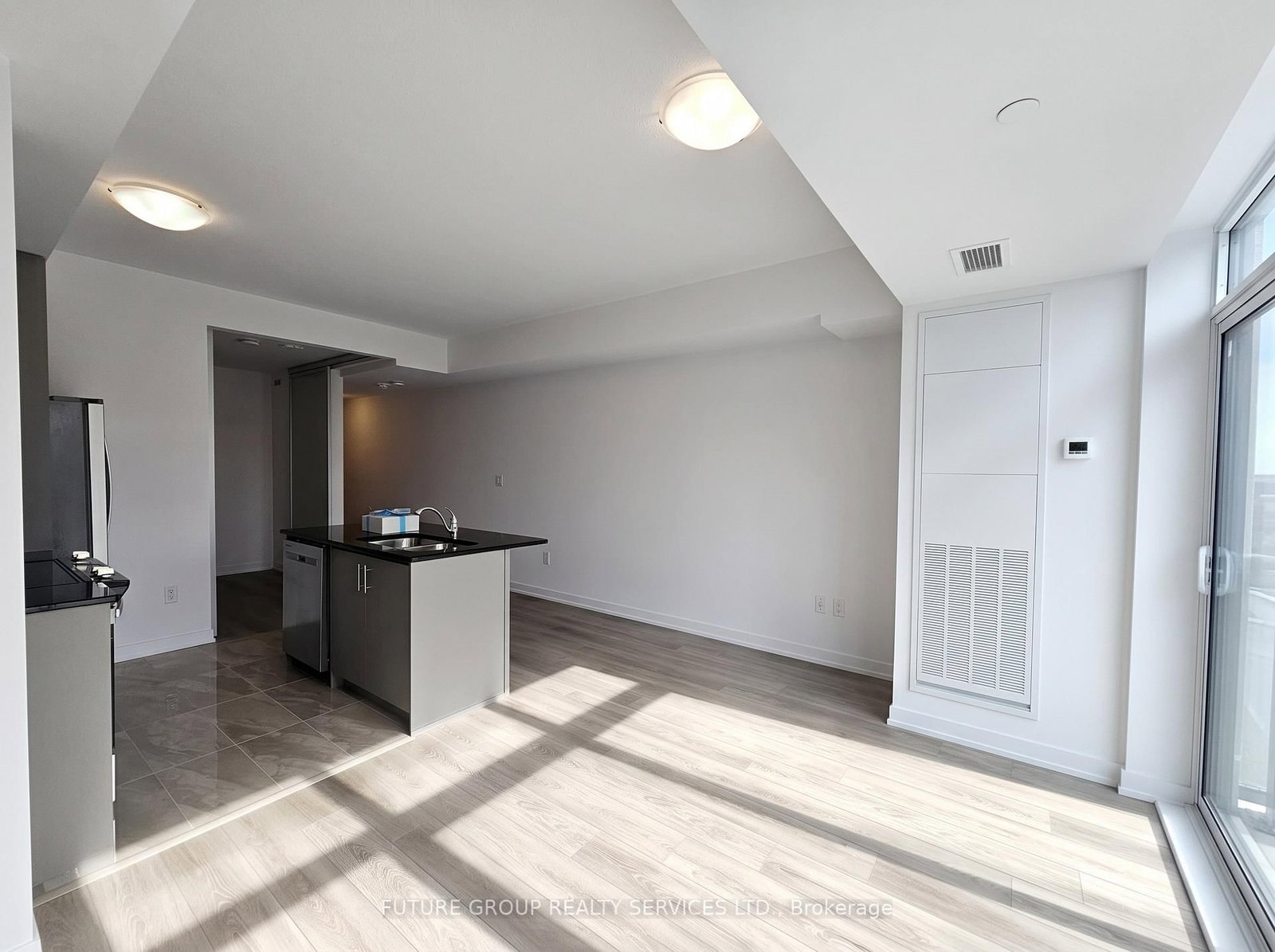 460 E Dundas Street • #612 • Hamilton, ON photo 11