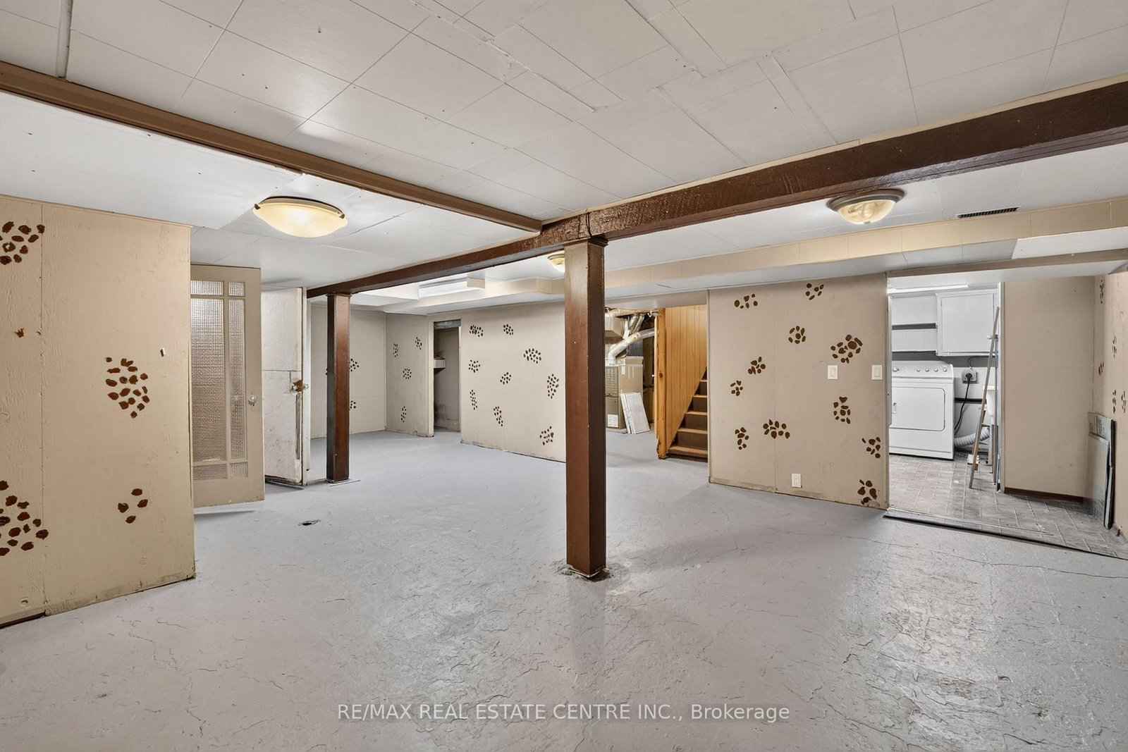 69 Smith Street • Welland, ON photo 38