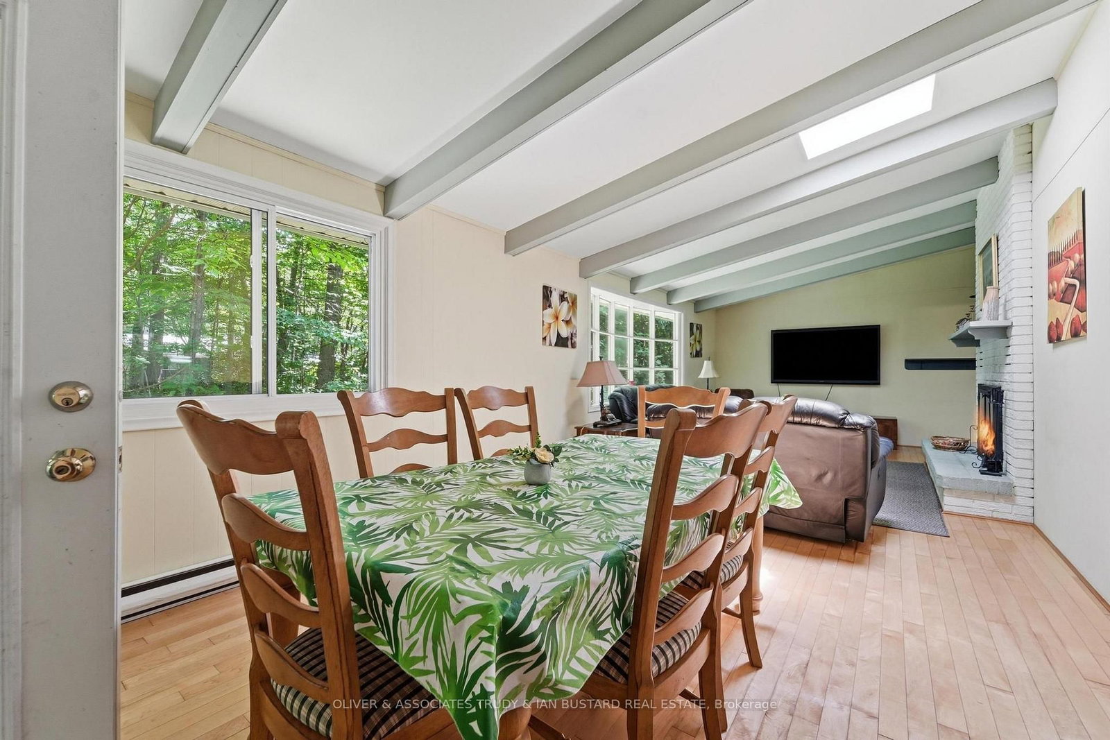 10294 Brewster Boulevard S • Lambton Shores, ON photo 17
