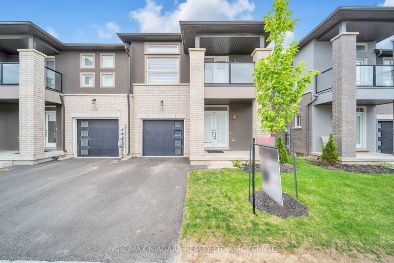 home for lease on 120 Renfrew Trail