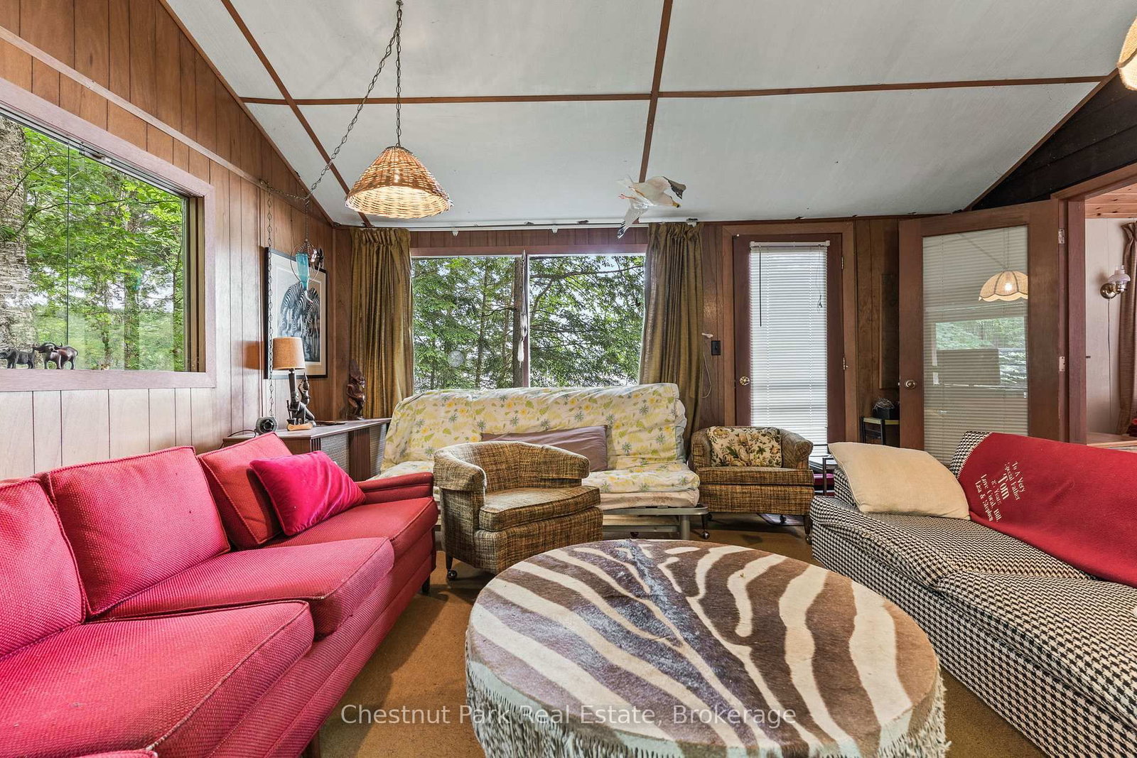5278 Kennisis Lake Road • Dysart et al, ON photo 10