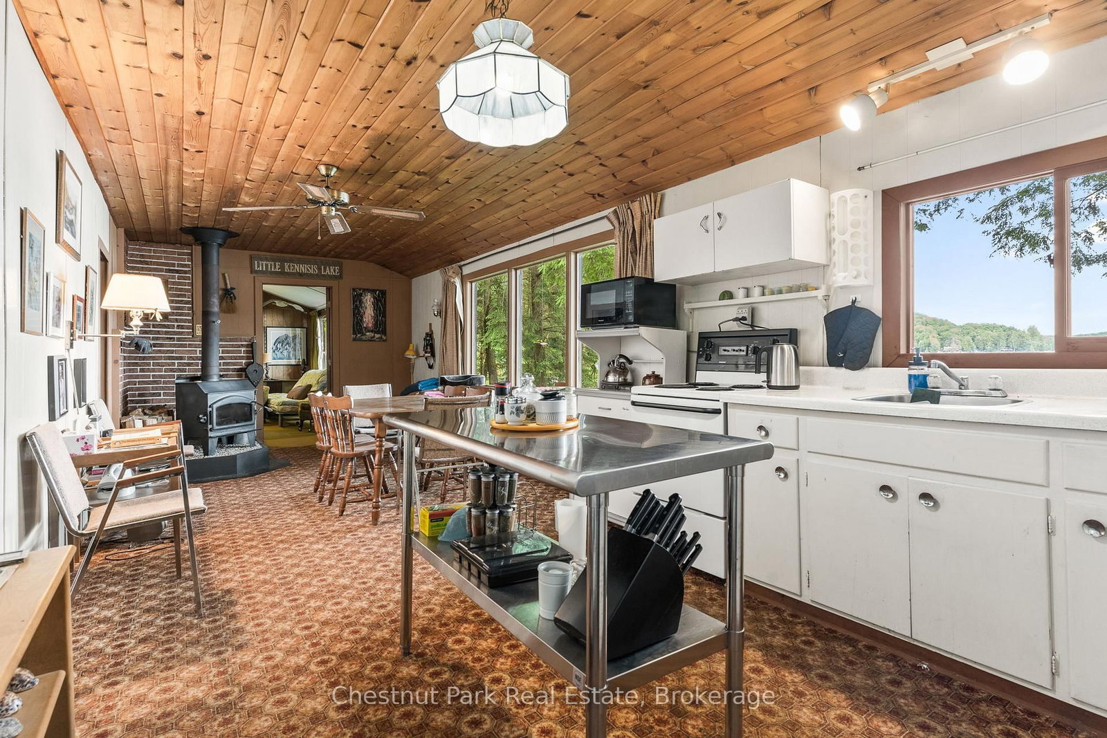 5278 Kennisis Lake Road • Dysart et al, ON photo 17