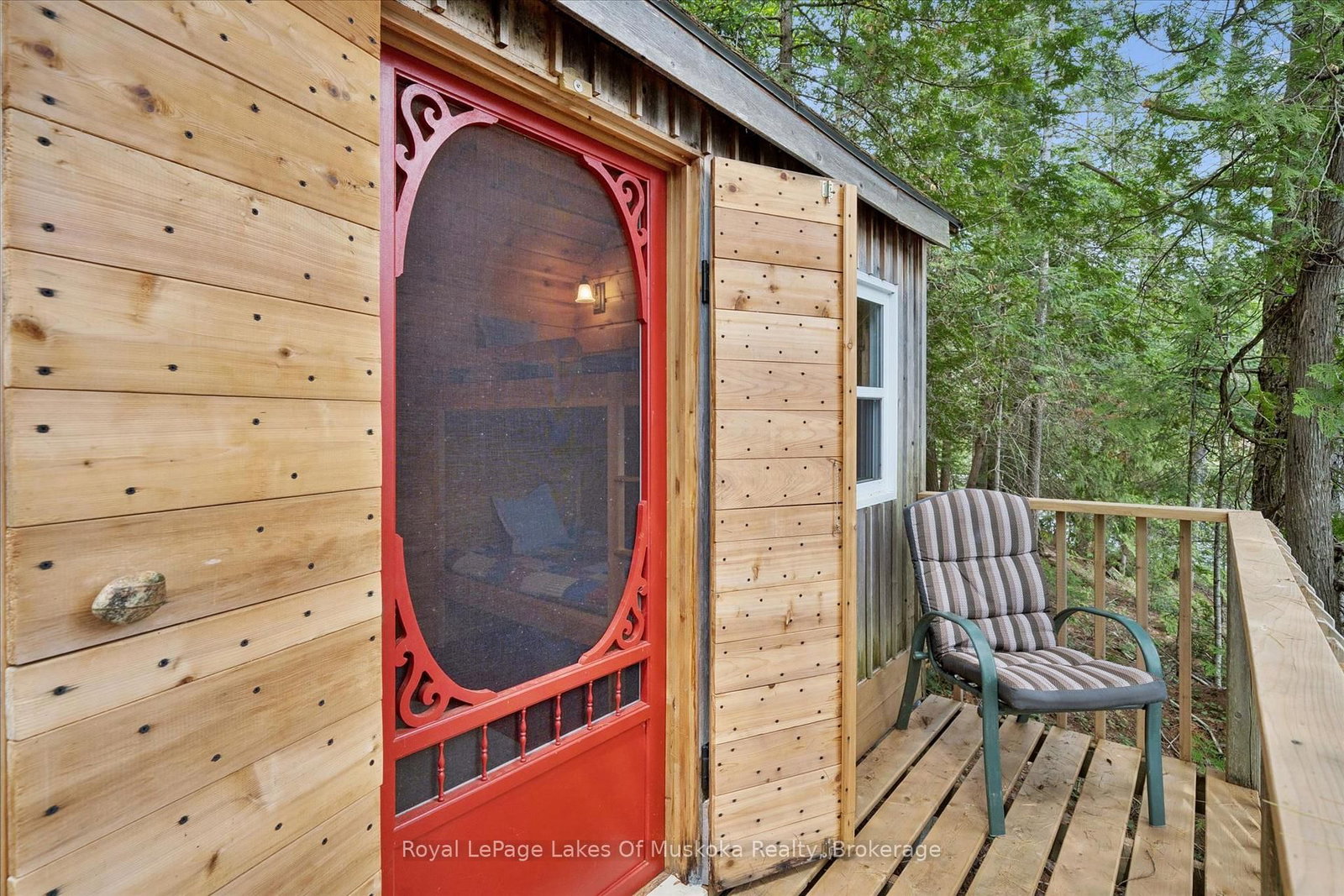 1117 Craftsman Drive • Algonquin Highlands, ON photo 35