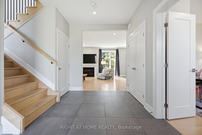 122 Ridgemont Drive