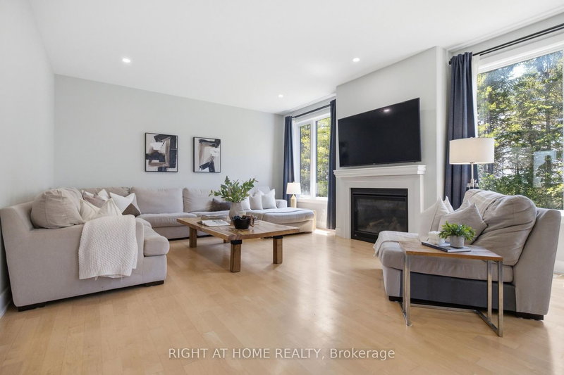 122 Ridgemont Dr photo 4