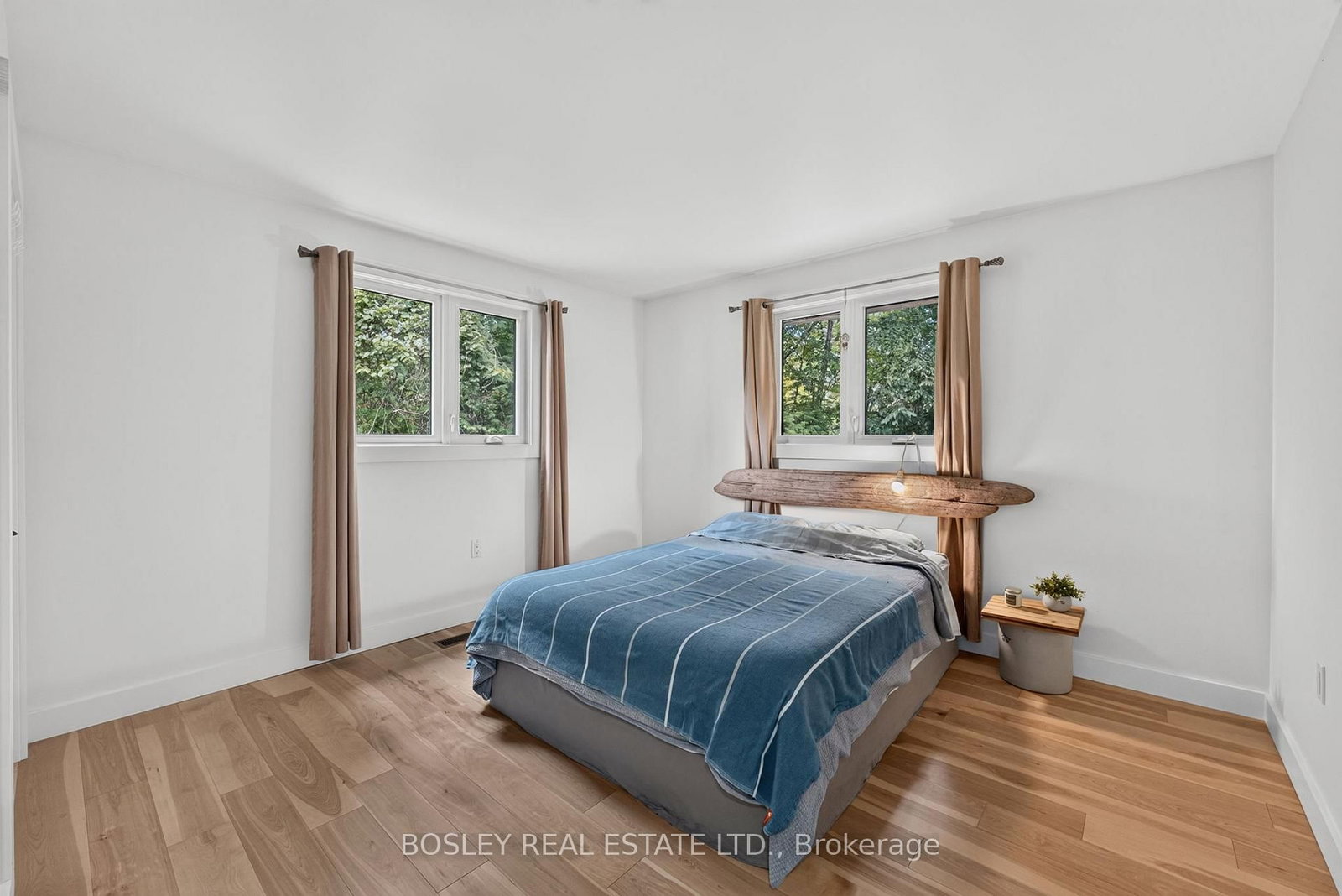 77446 Orchard Line • Central Huron, ON photo 22