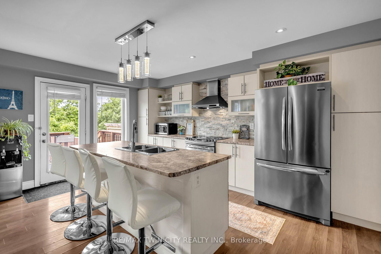 50 Bisset Avenue • Brantford, ON photo 16