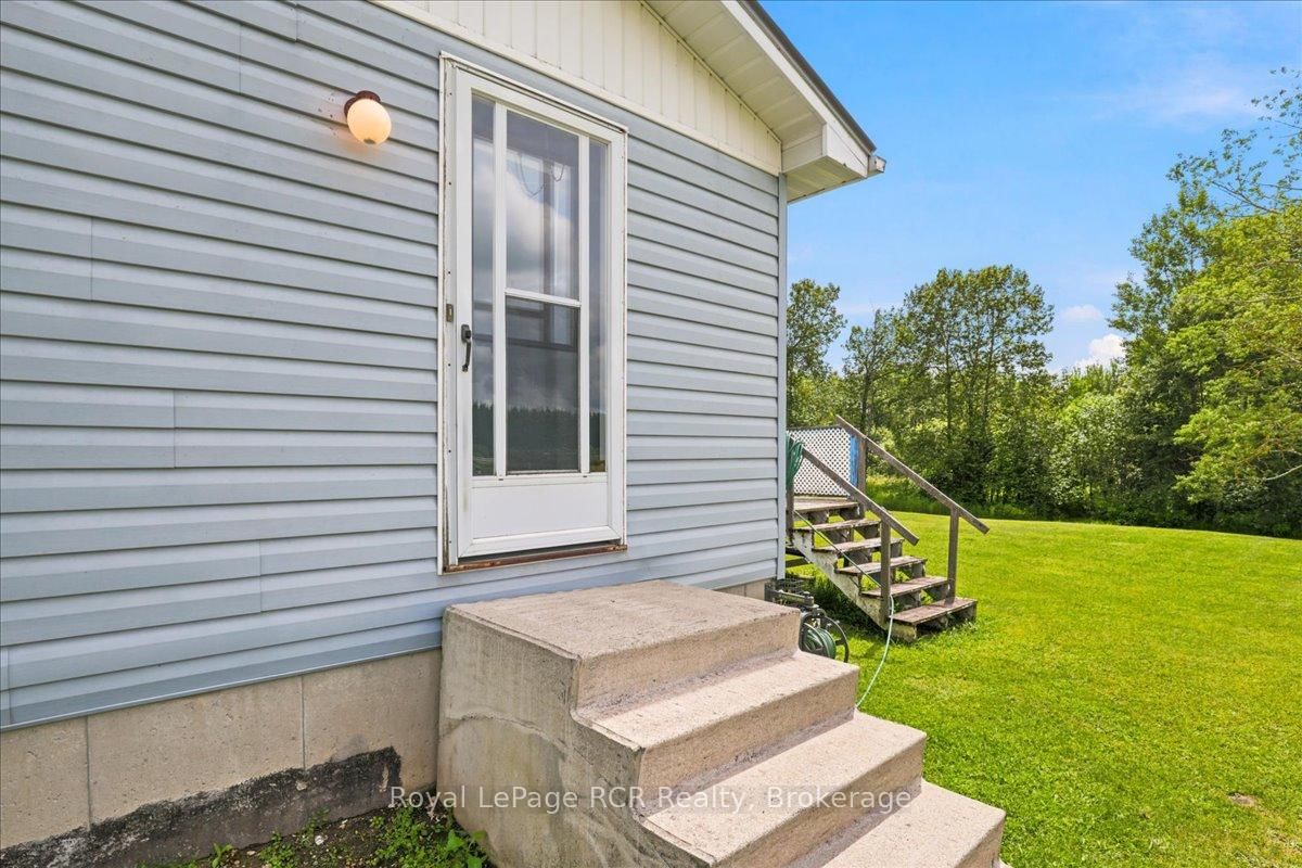 111466 Grey Rd 14 • Southgate, ON photo 38