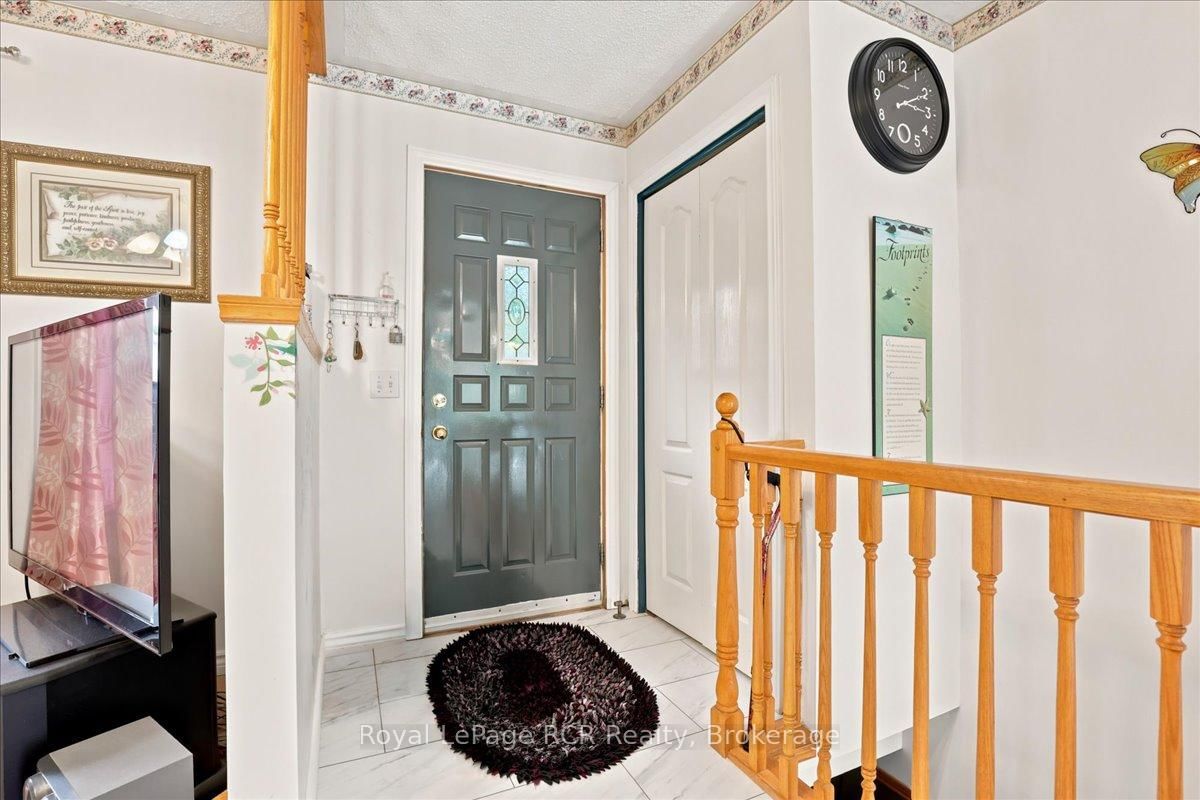 111466 Grey Rd 14 • Southgate, ON photo 8