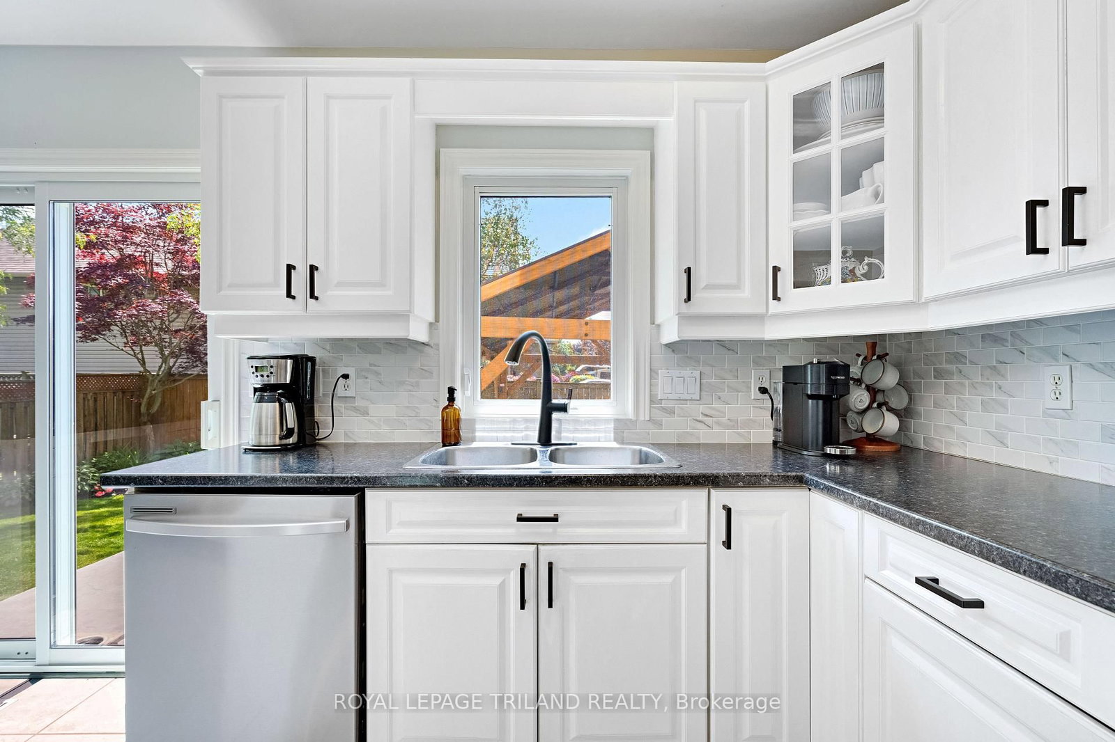 18 Sifton Drive • St. Thomas, ON photo 15