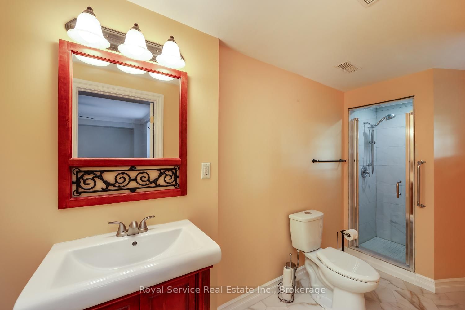 323 George Street • #103 • Cobourg, ON photo 17