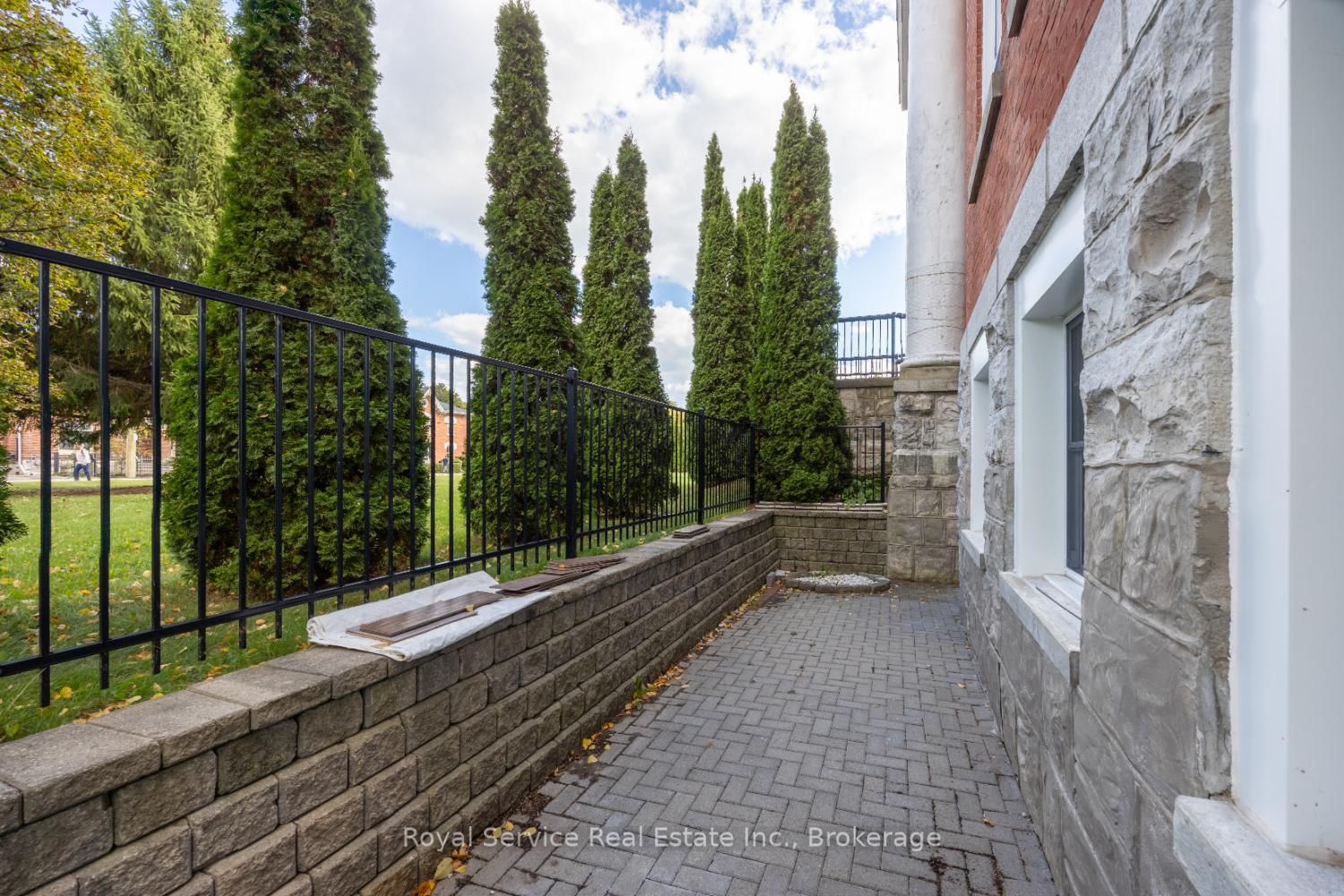 323 George Street • #103 • Cobourg, ON photo 24