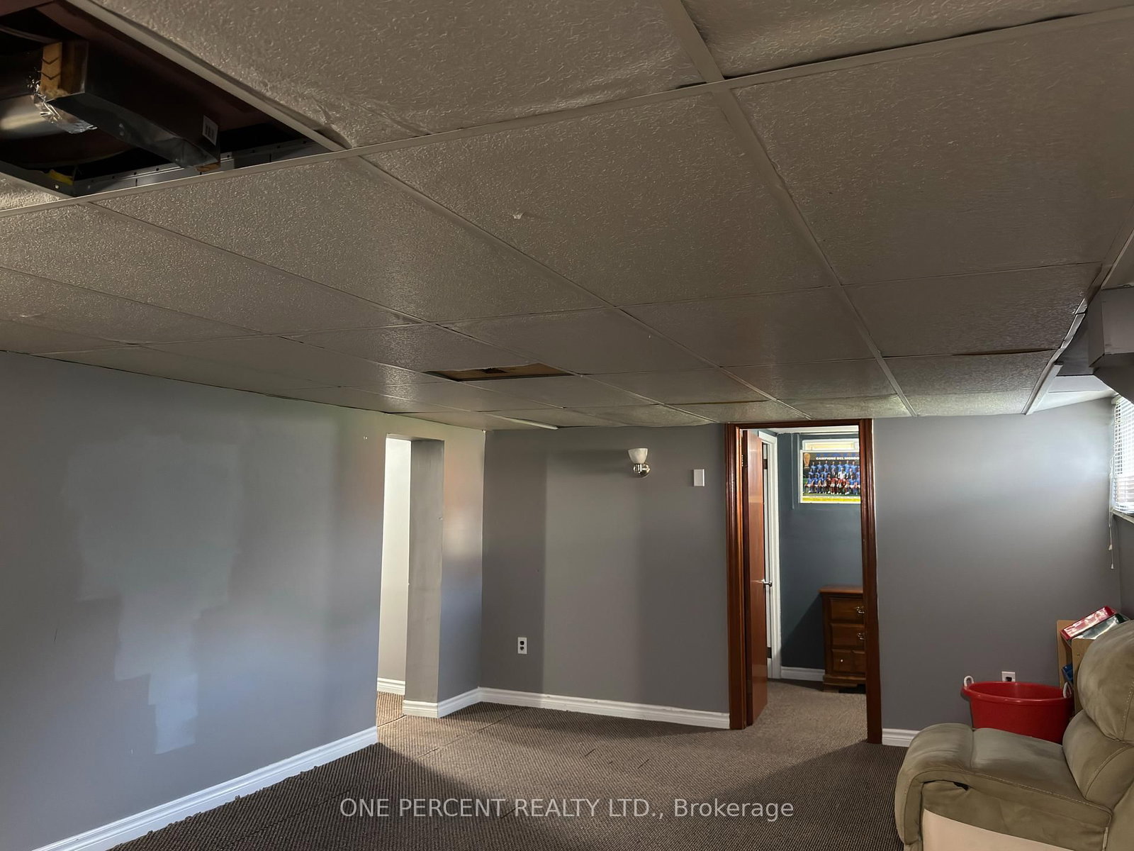 9 Lyons Avenue • Welland, ON photo 12