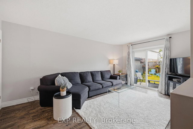 31 Parkside Drive