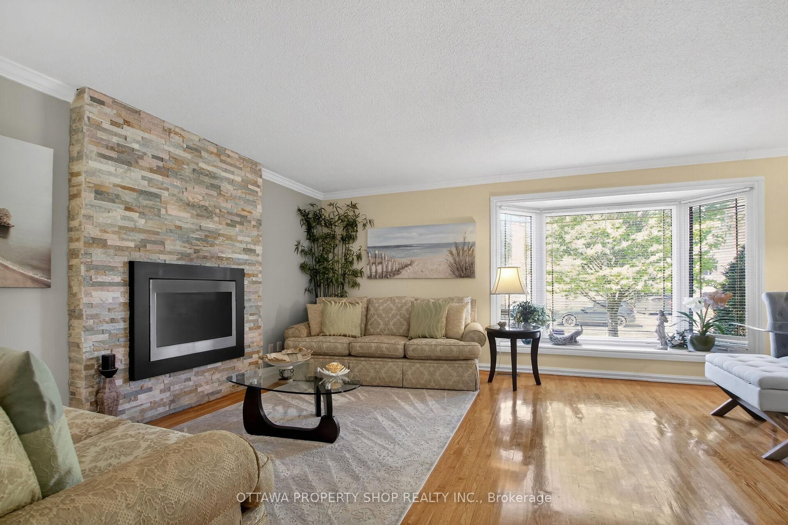 49 Country Lane • Ottawa, ON photo 11