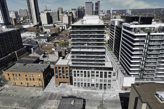 805 - 1 Jarvis Street