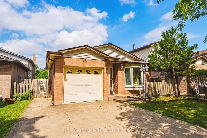 11 Drakes Drive